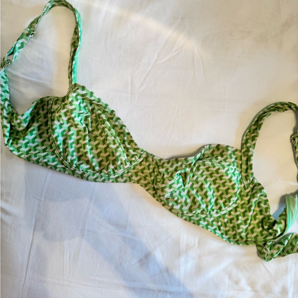 Monday Swimwear Cypress Geo swim top